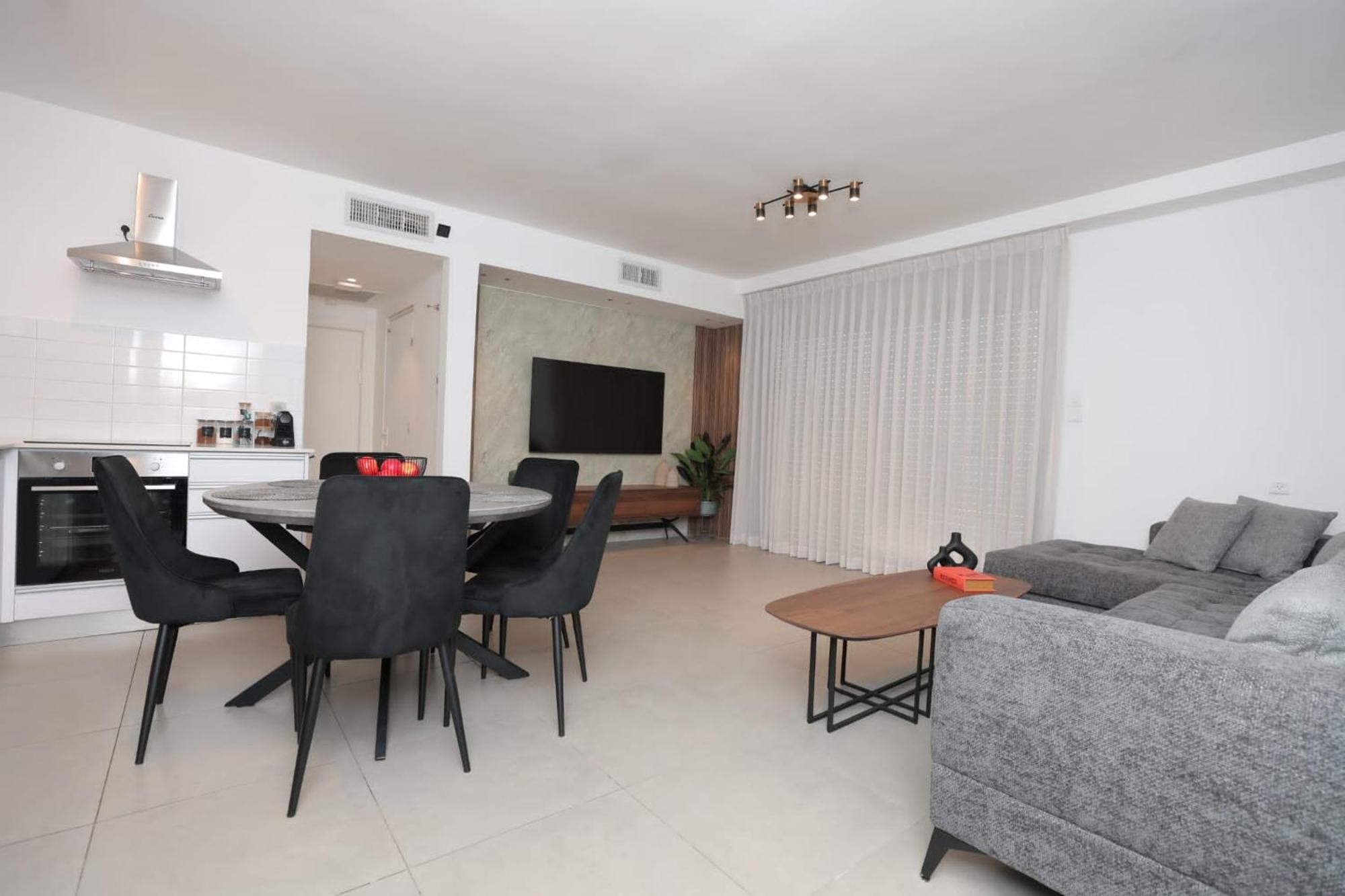 Luxury Queen Royal Park Ейлат Екстер'єр фото